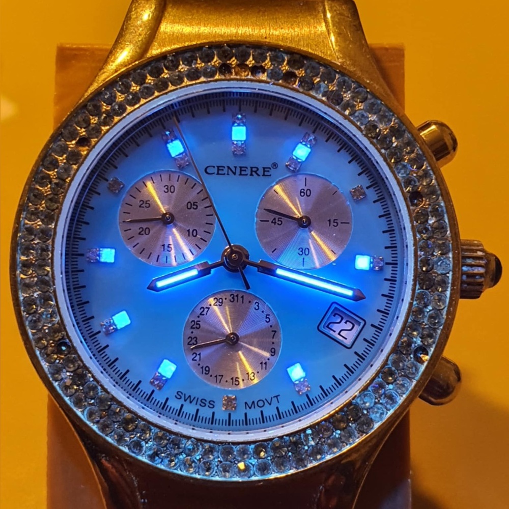🦋10/$20🦋 Vtg Cenere BW-988 Silver/Blue Rhinestone Silicone Chrono Women's Watch
